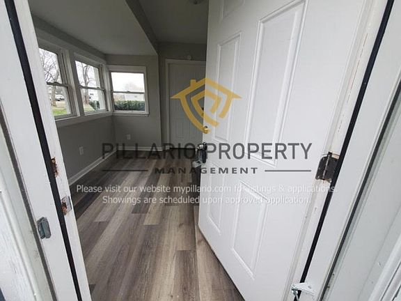 5th image of 4163 Weaver Ave