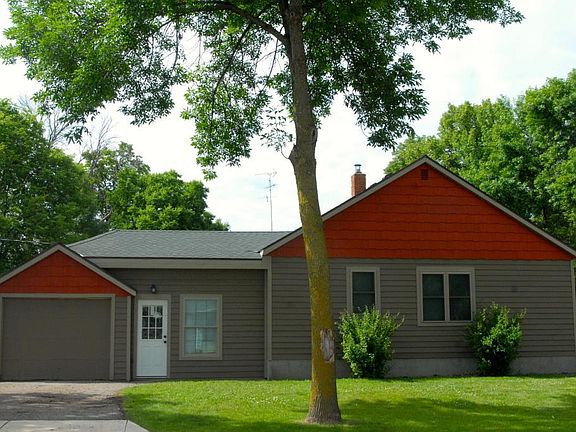 2nd image of 701 11th St S