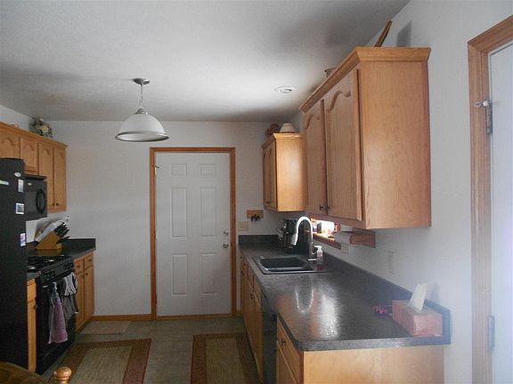 3rd image of 29073 Serenity Ln