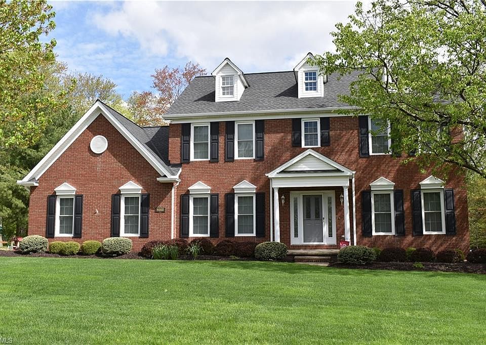 1st image of 8660 Scenicview Dr