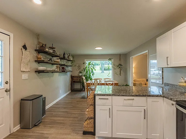 210 Elliott Ct — Photo 21