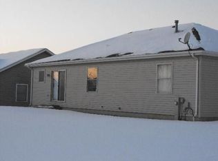 600 Tyler St, Genoa, IL 60135