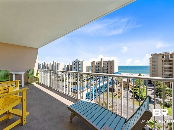 4th image of 1010 W Beach Blvd Unit 606