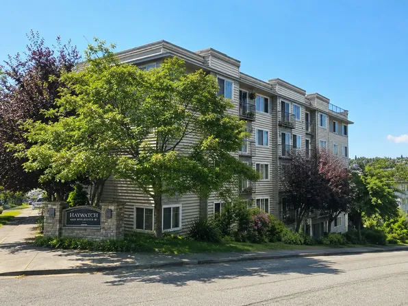 2200 Thorndyke Ave W APT 201, Seattle, WA 98199