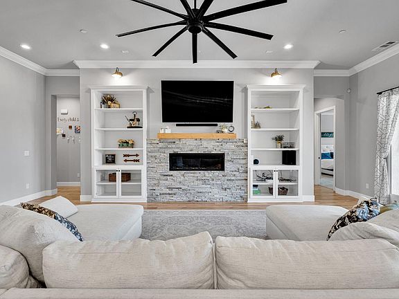 5th image of 2180 Antinori Way