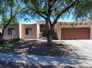 12816 N Meadview Way, Oro Valley, AZ 85755