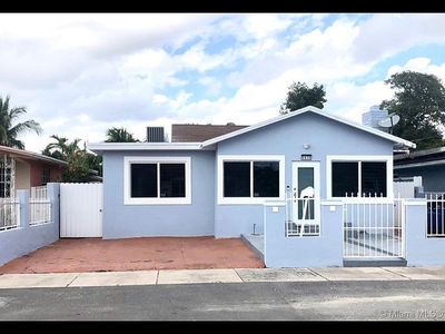 5935 SW 4th St, Miami, FL, 33144