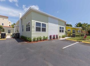 335 Kenilworth Blvd, West Palm Beach, FL 33405