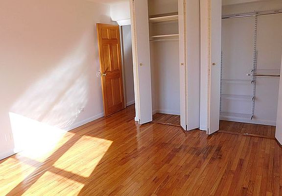 2nd image of 2335 Broadway APT 4D