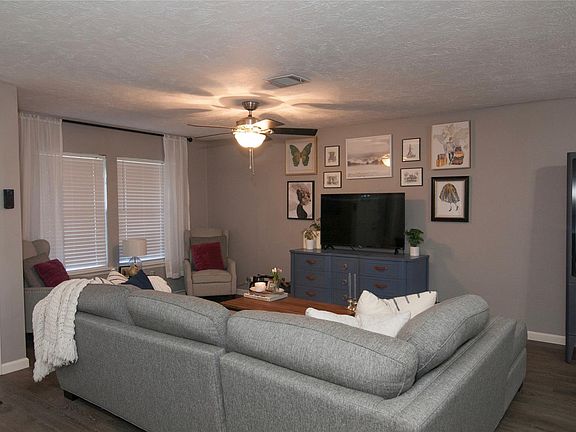 5th image of 8147 Herschelwood St