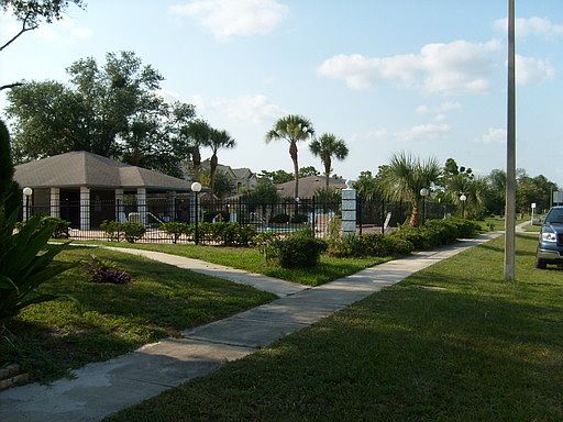 3rd image of 1425 Sophie Blvd