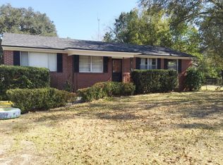 2331 Welcome Ln, Jacksonville, FL 32216