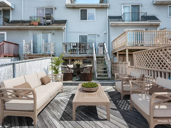 120 Rosedale Avenue image 11 of 12