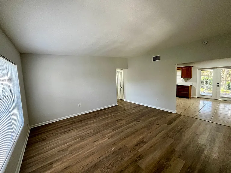 3313 Anderson Rd — Photo 11