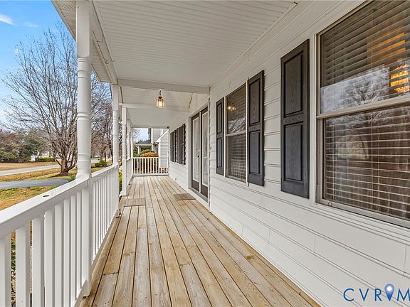 5th image of 1101 Rockbasket Ln