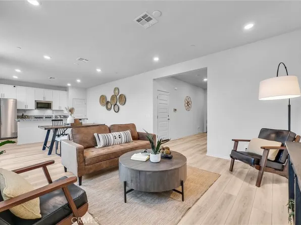 683 E Joseph Privado, Ontario, CA 91761