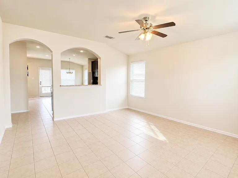 3407 Parkmill Dr — Photo 5