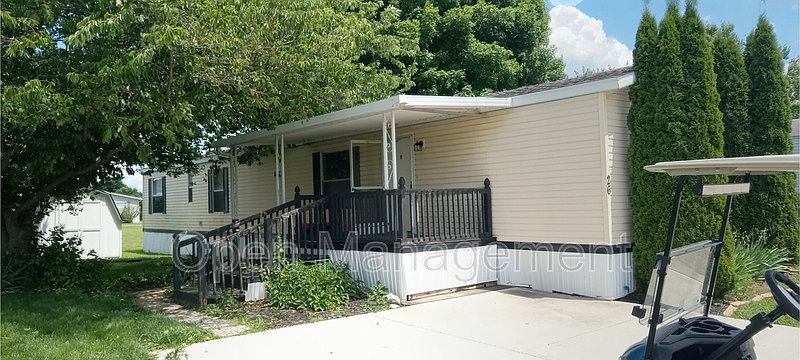 1st image of 1100 Thornwood Dr #26