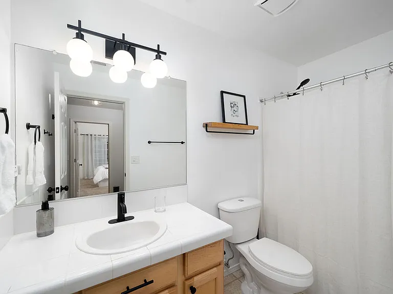 17446 SW Jay St — Photo 21