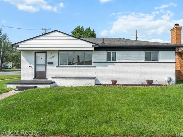 25782 Dover, Redford, MI 48239