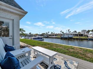 9822 Desoto Ct, Bradenton, FL 34210