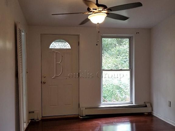 2nd image of 2578 35th St #1