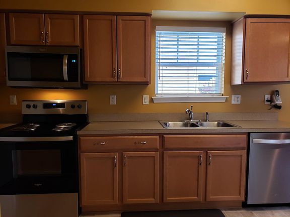 4th image of 4720 Erin Crescent St