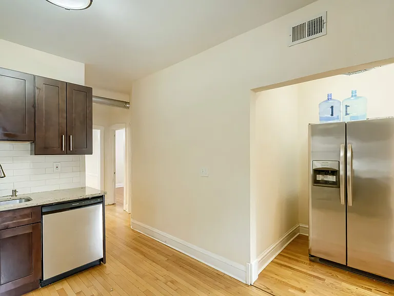 5849 N Maplewood Ave #1 — Photo 13