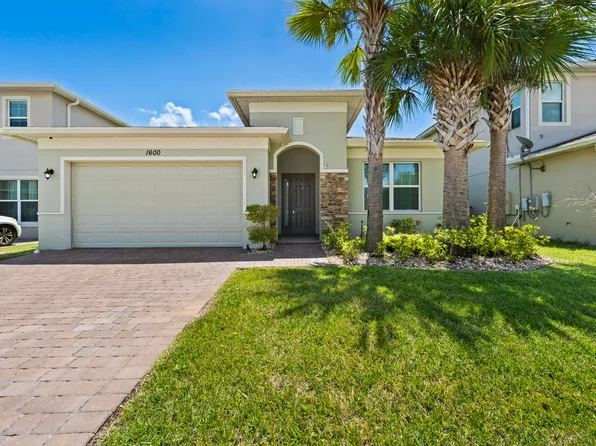 1600 NW Vivanco Street, Port St Lucie, FL 34986
