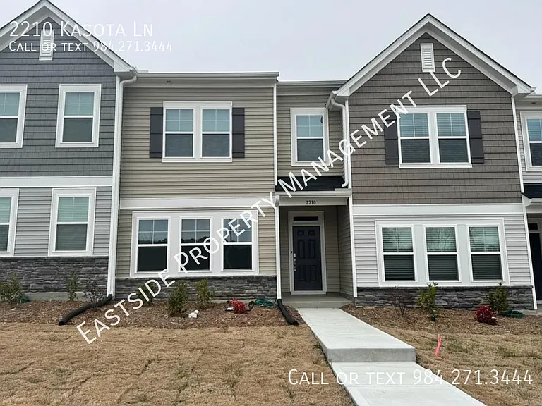 2210 Kasota Ln — Photo 1
