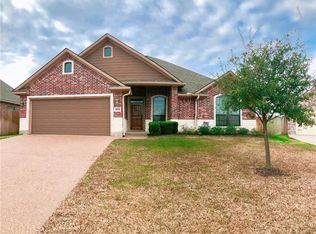 4004 Merlemont Ct, College Station, TX 77845