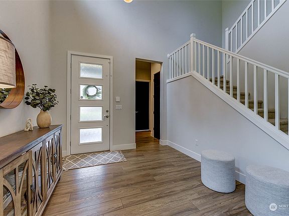 5th image of 11023 146th Avenue NE
