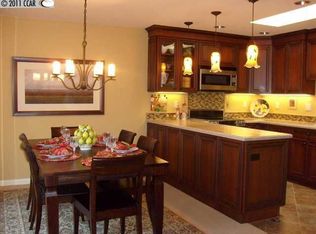 2181 Ptarmigan Dr APT 1, Walnut Creek, CA 94595