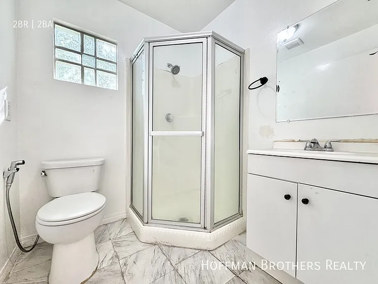 6415 Garvanza Ave #104 — Photo 11