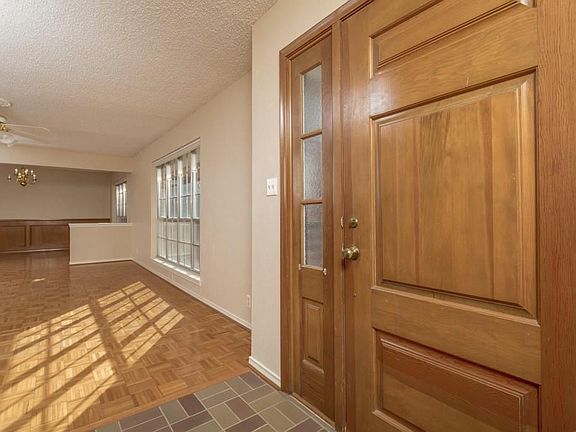 3rd image of 1415 Bart Ln