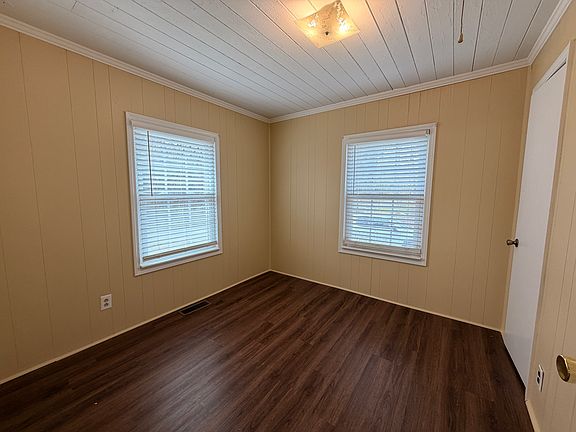 4th image of 1189 Beech Springs Rd