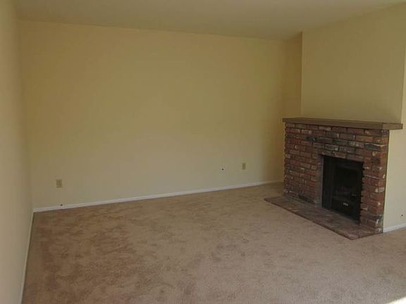 2nd image of 140 14th St
