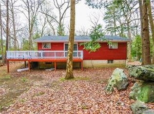 2757 Pocono Cir, Bartonsville, PA 18321