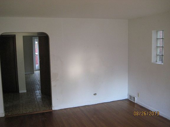 2nd image of 1819 N 22nd Ave