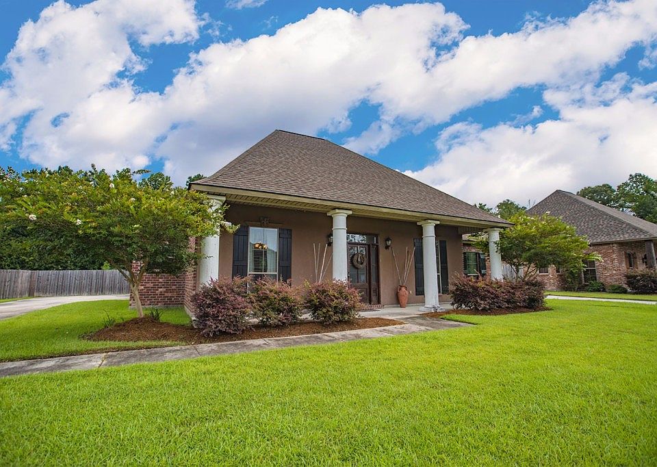 1st image of 10729 Creek Haven Ln