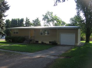 601 S 8th St, Basin, WY 82410