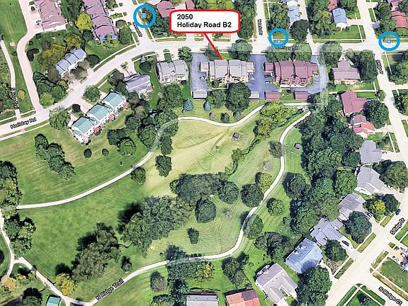 2nd image of 2050 Holiday Rd APT B2