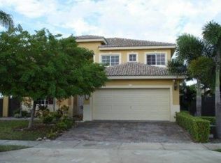 8993 SW 210th Ter, Cutler Bay, FL 33189