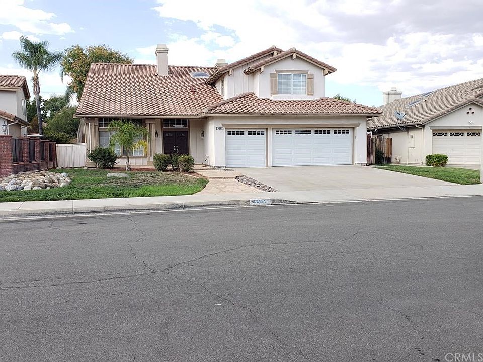 1st image of 42131 Thoroughbred Ln