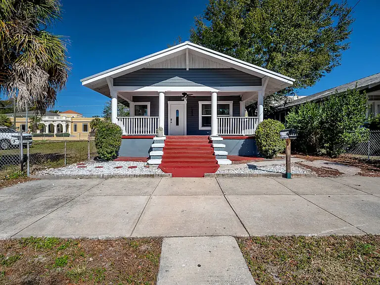 1306 Holmes Ave — Photo 1