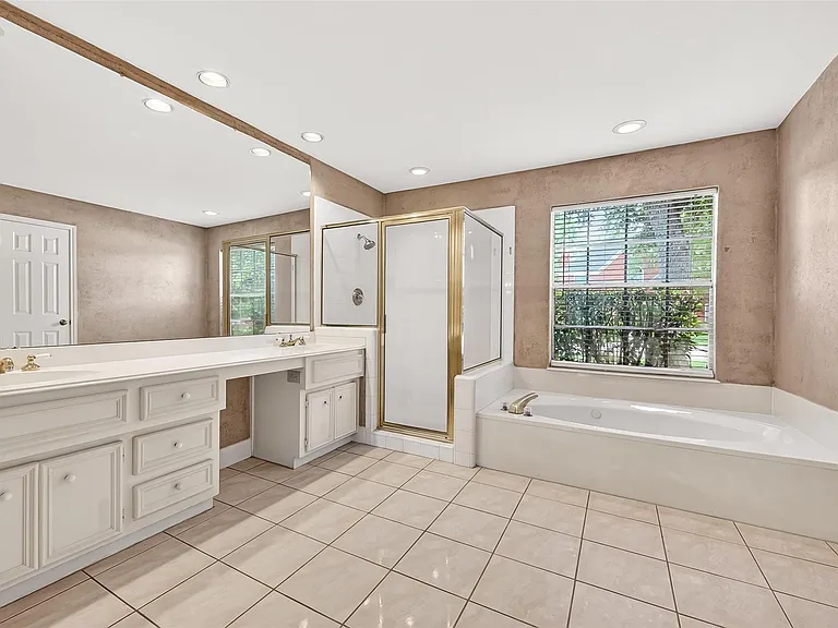 4506 Warwick Dr — Photo 17