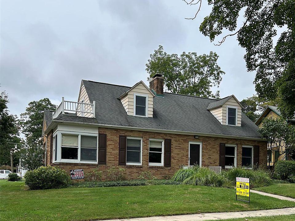 1st image of 301 W Bush St