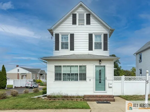 9 Idlewild Ave, Sayreville, NJ 08872
