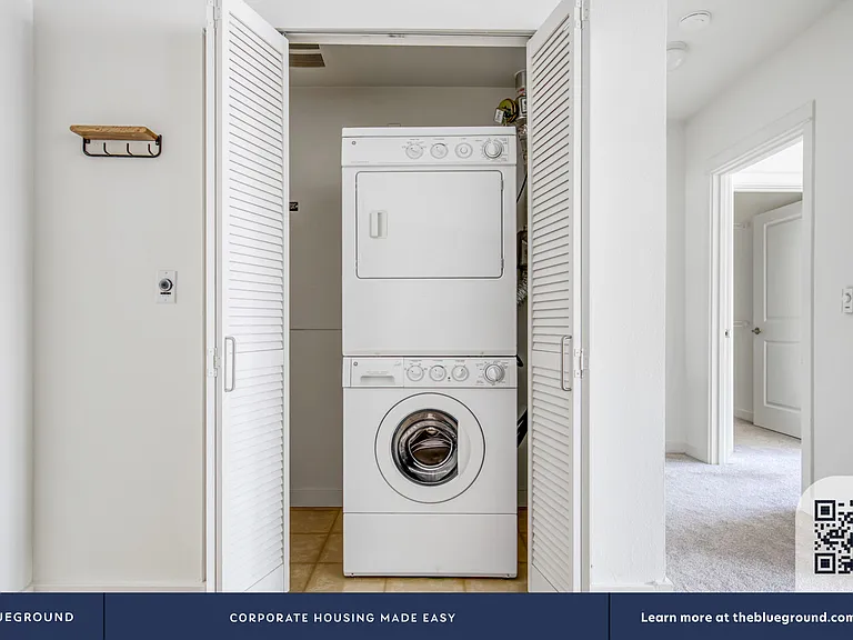 Washer/Dryer in Apartment