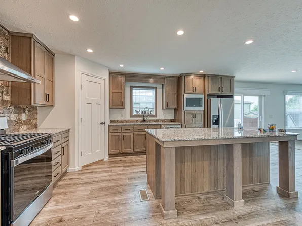 Meadows of Perrysburg, 27484 Oregon Rd #D3a3dca6a, Perrysburg, OH 43551